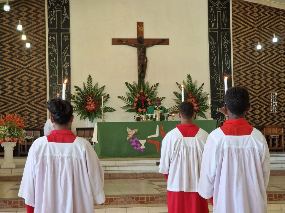 Contact us - service at ACoM church